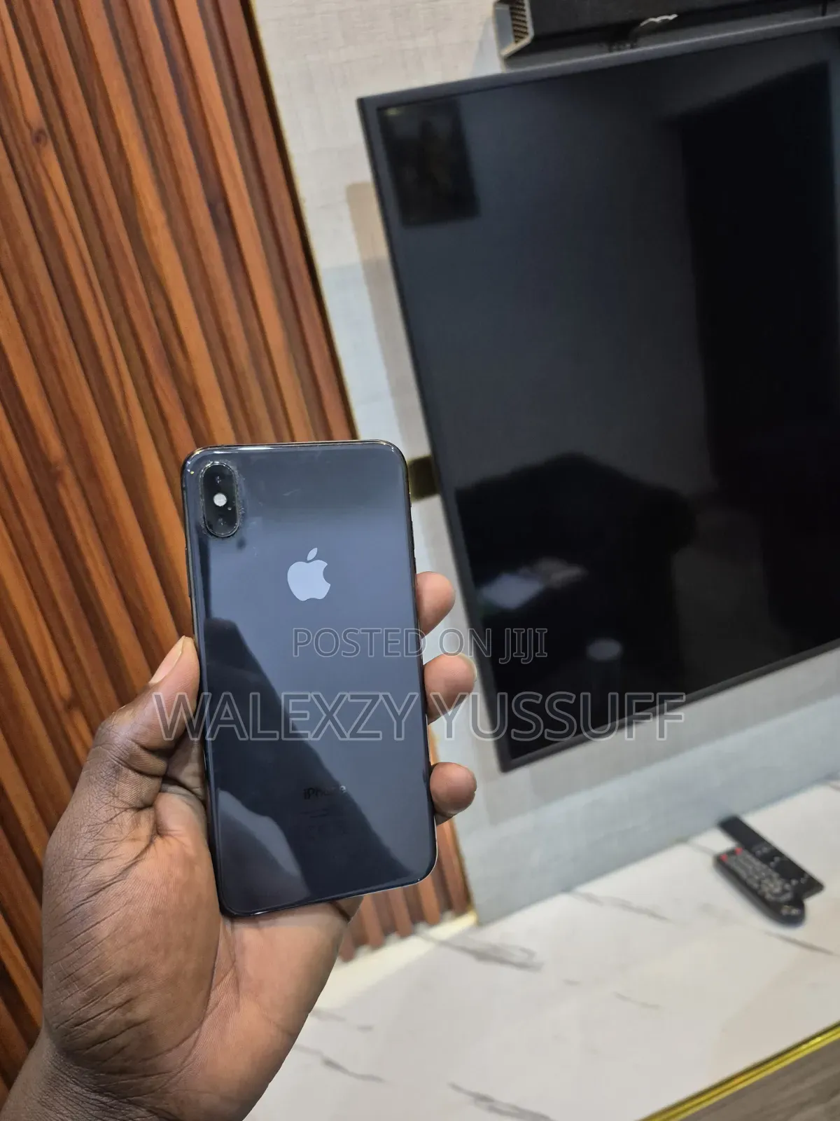 Apple iPhone XS Max 64 GB Black