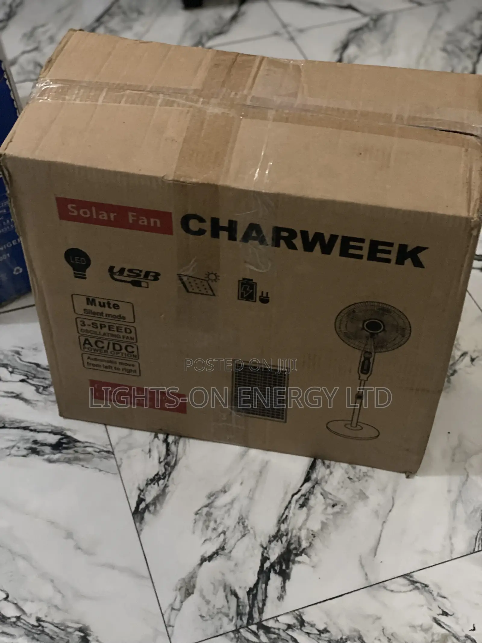 16 Iches Charweek Solar Fan