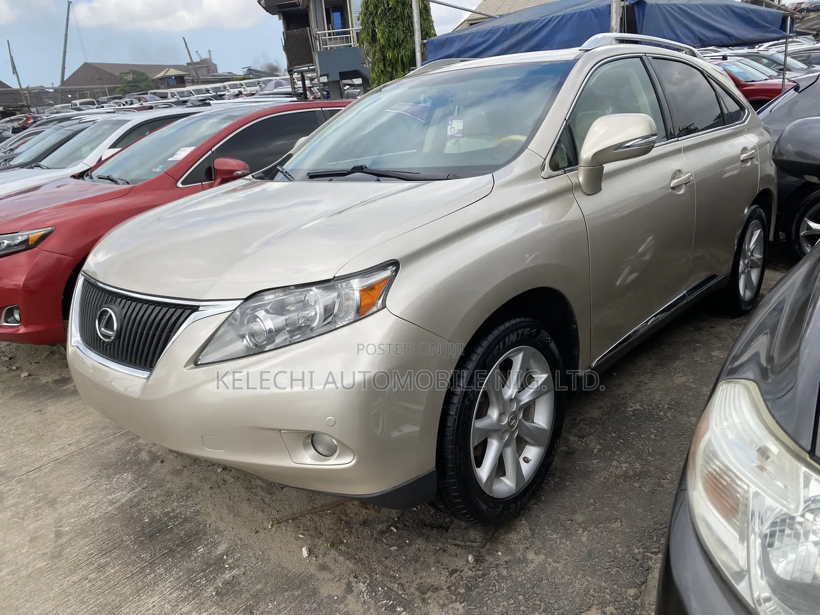 Lexus RX 350 FWD 2012 Gold