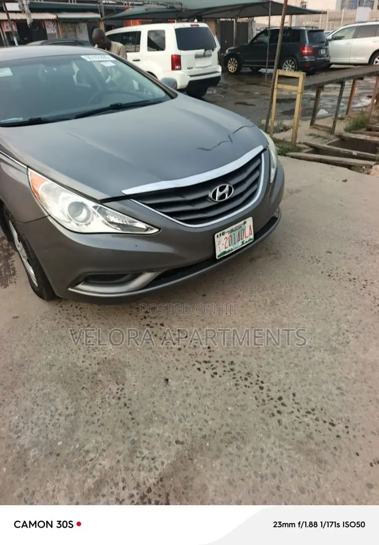 Hyundai Sonata 2012 Gray