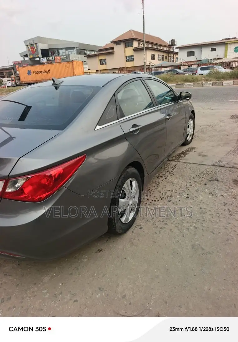 Hyundai Sonata 2012 Gray