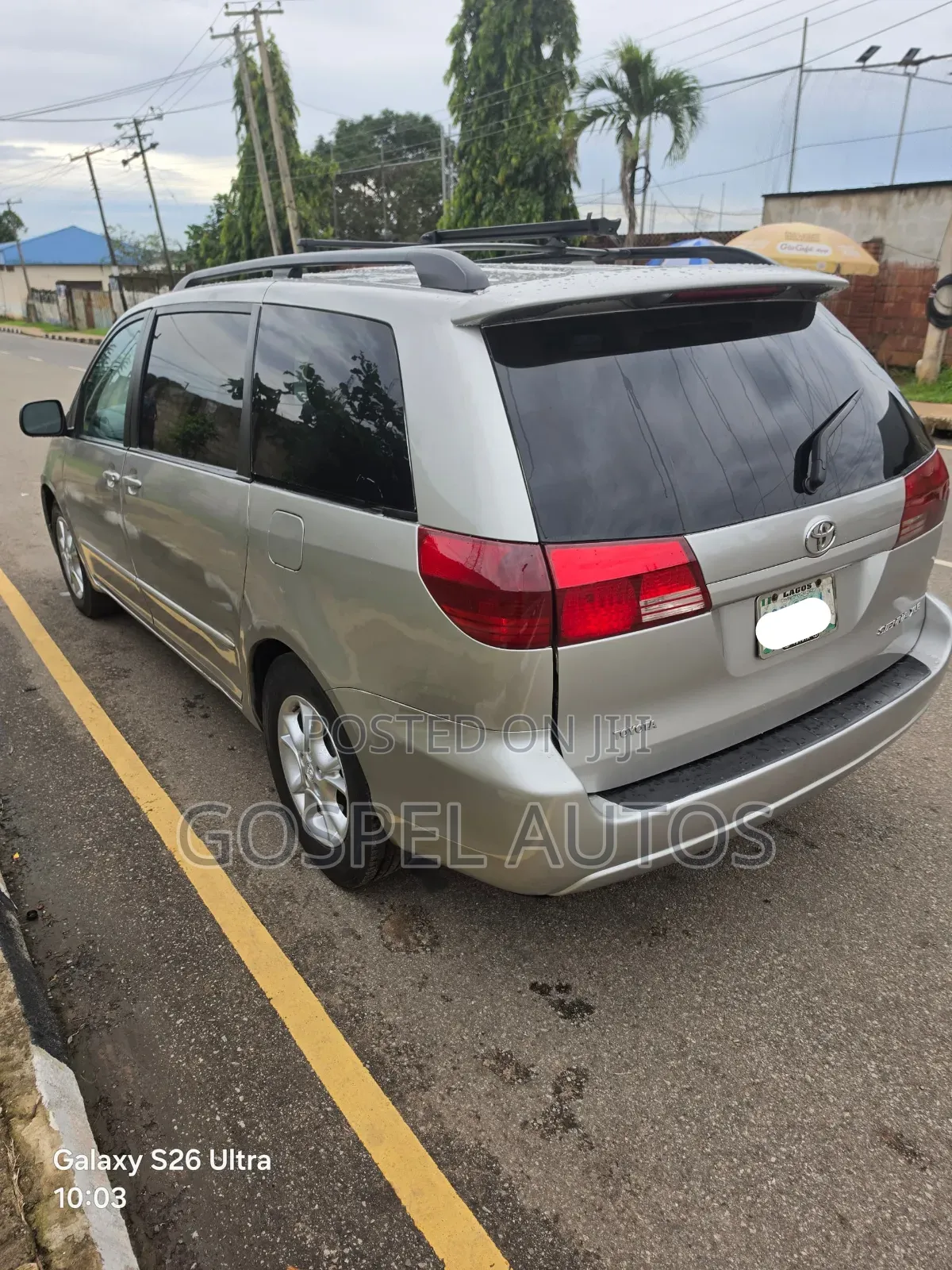 Toyota Sienna 2005 Silver
