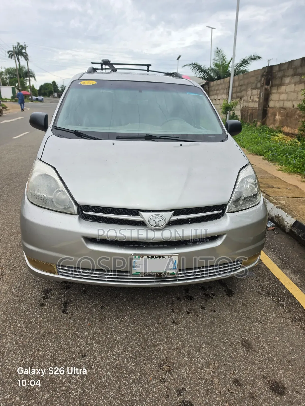 Toyota Sienna 2005 Silver
