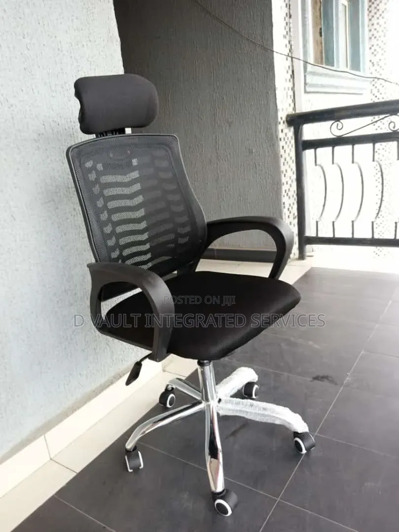 Modern Office Chair / Victory Chair