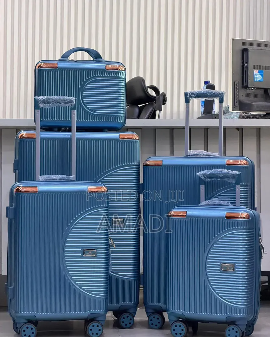 Traveling Boxes