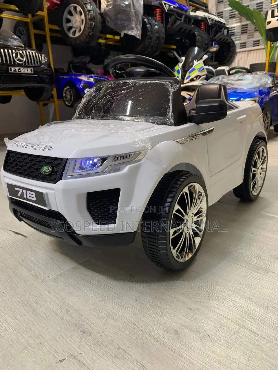 White Range Rover Electric Children Car With Remote&Bluetooth Age 1-4