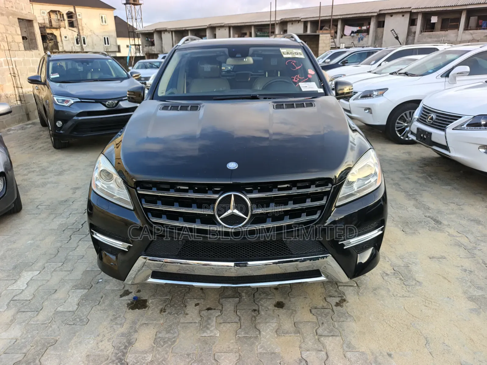 Mercedes-Benz M Class ML350 4MATIC 4dr SUV AWD (3.5L 6cyl 7A) 2014