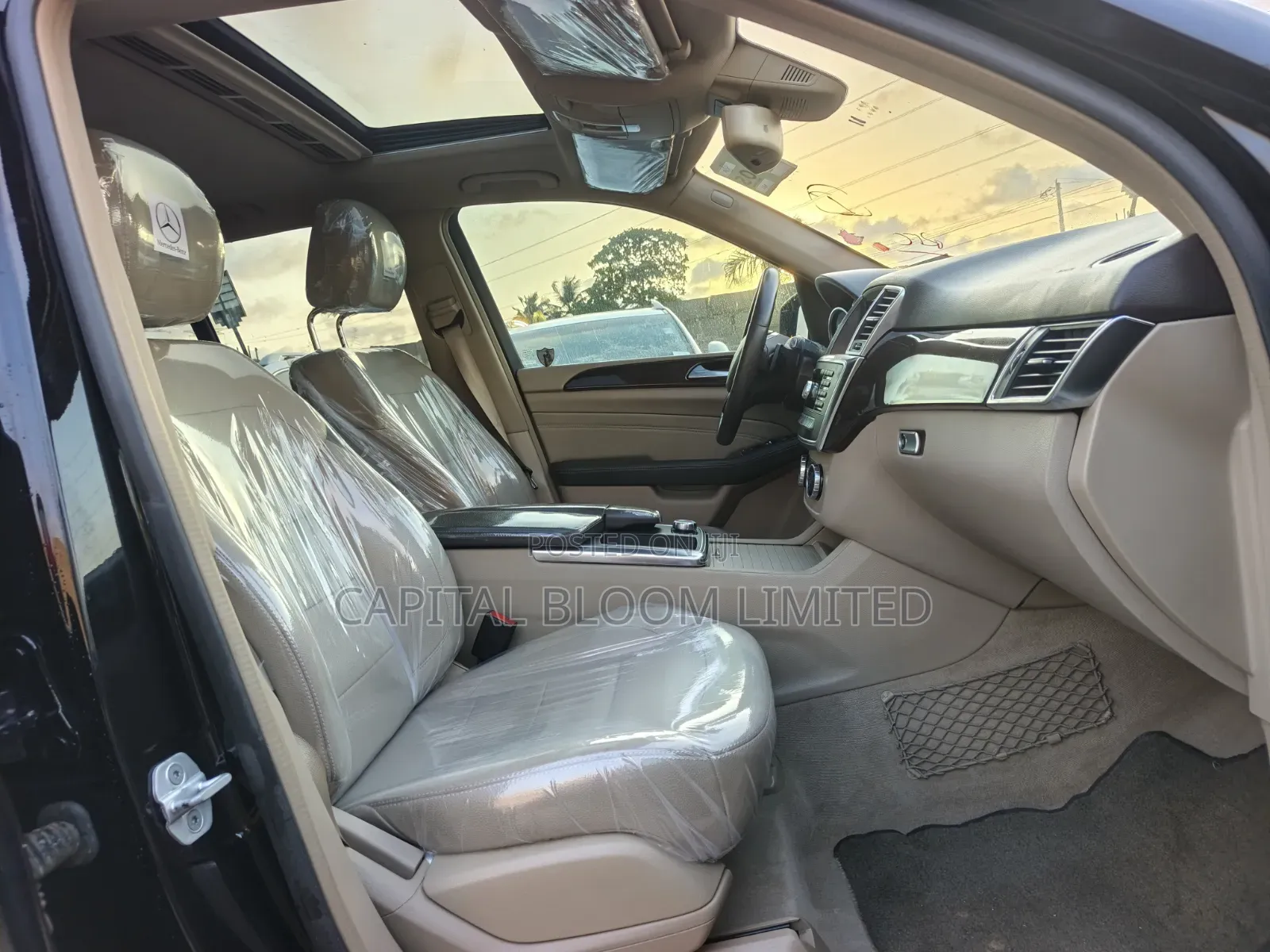 Mercedes-Benz M Class ML350 4MATIC 4dr SUV AWD (3.5L 6cyl 7A) 2014