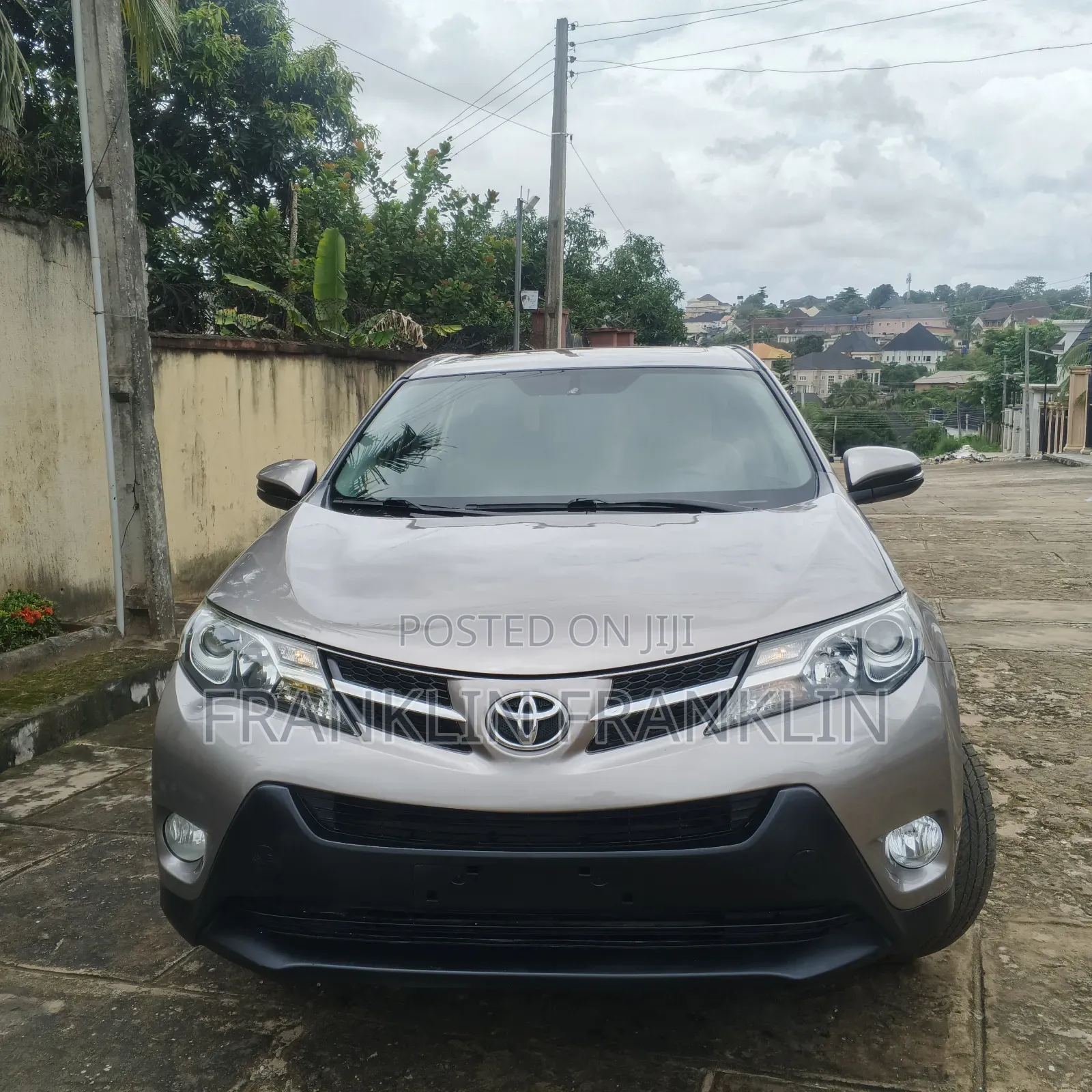Toyota RAV4 2016 Gold