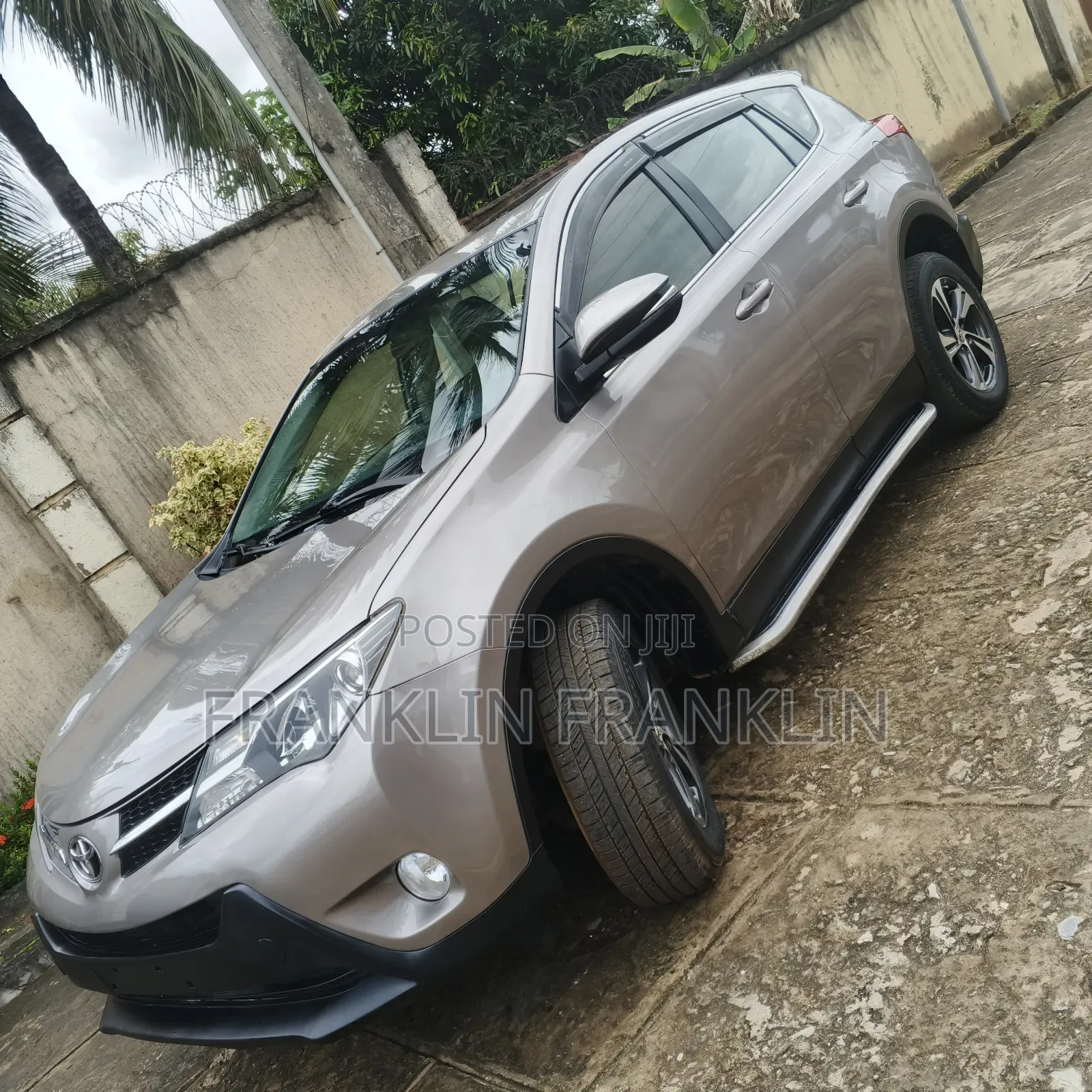 Toyota RAV4 2016 Gold