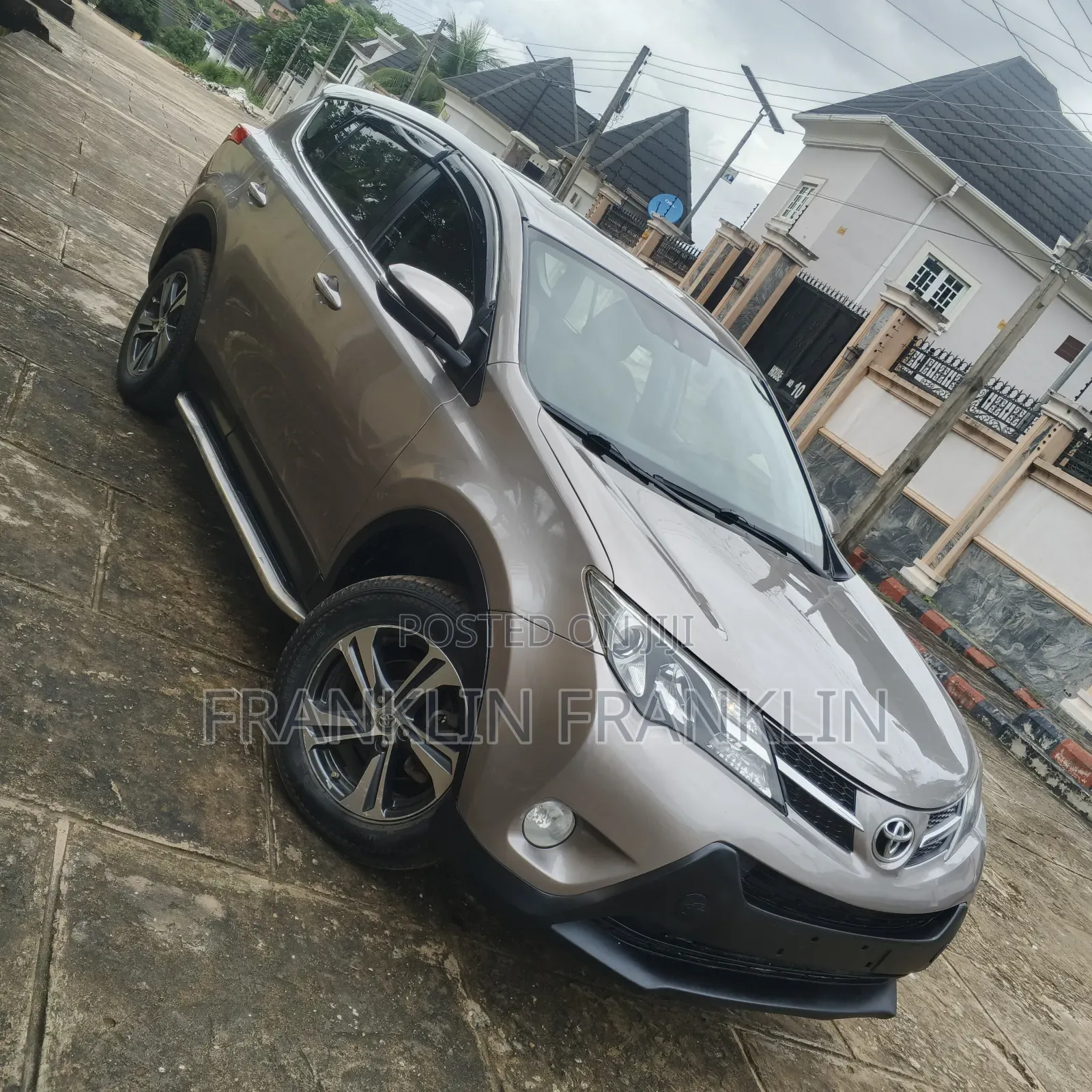 Toyota RAV4 2016 Gold