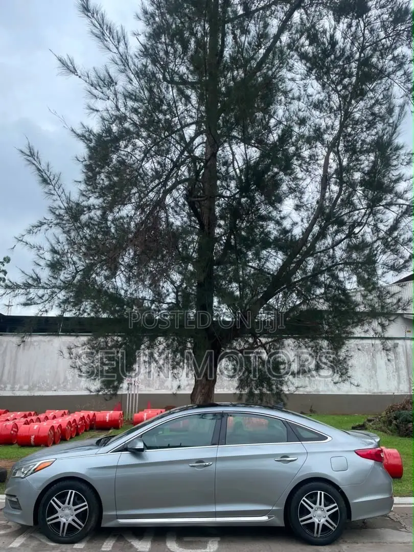 Hyundai Sonata SE 2016 Blue