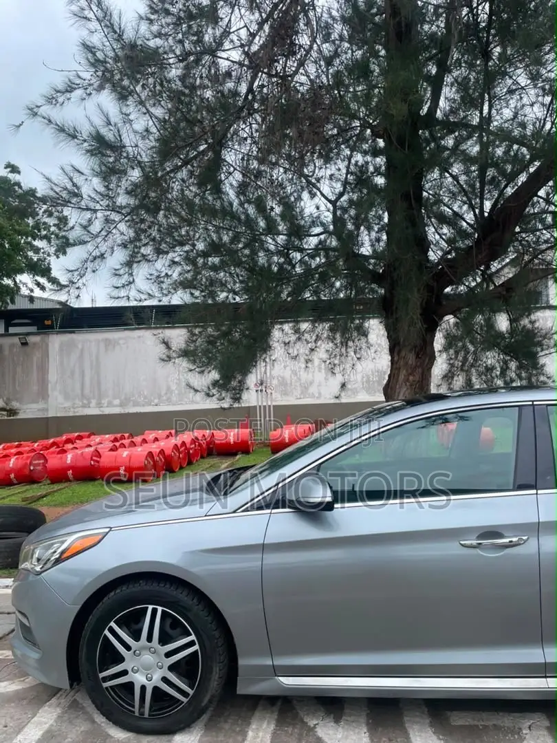 Hyundai Sonata SE 2016 Blue