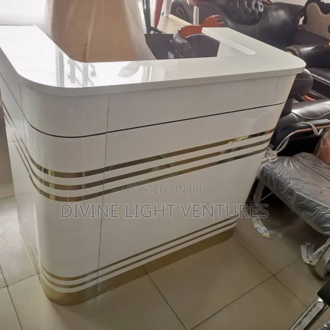 Reception Table White