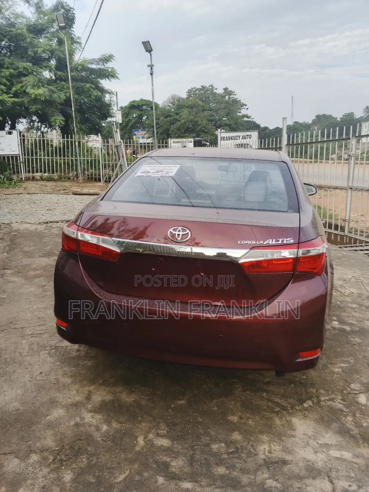 Toyota Corolla 2015 Red