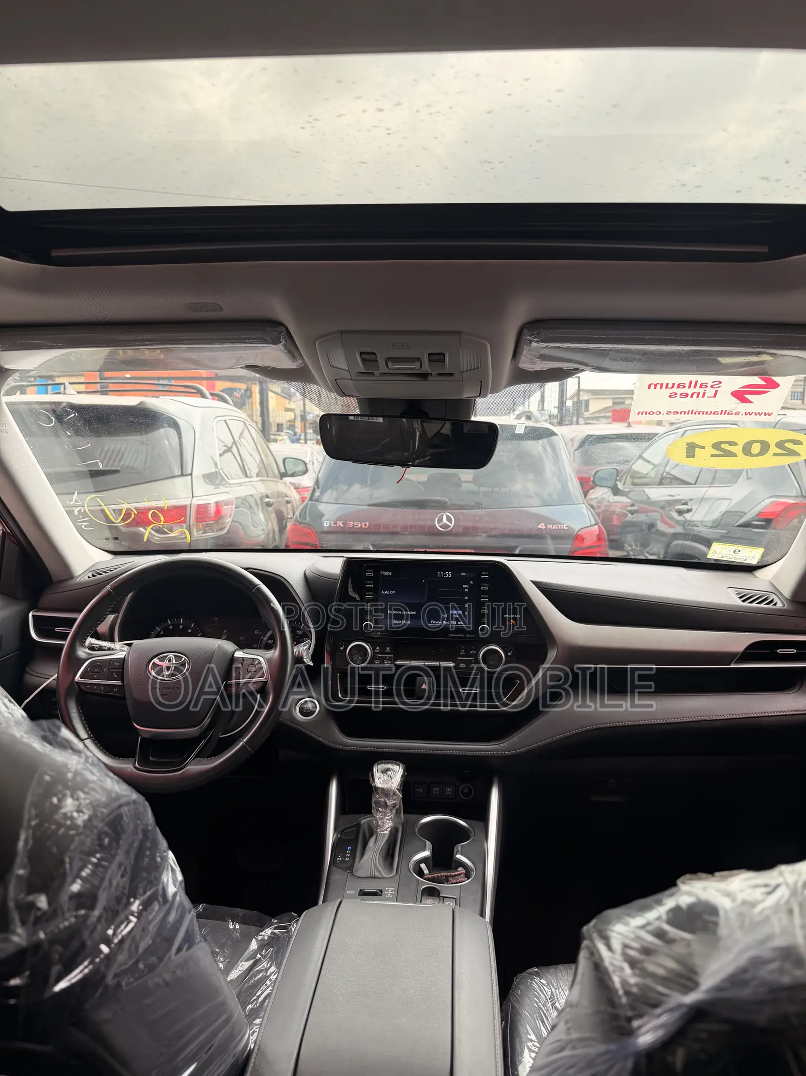 Toyota Highlander XLE 2021 Burgundy