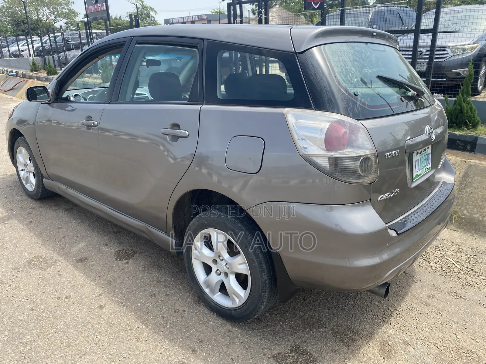Toyota Matrix 2004 Gray