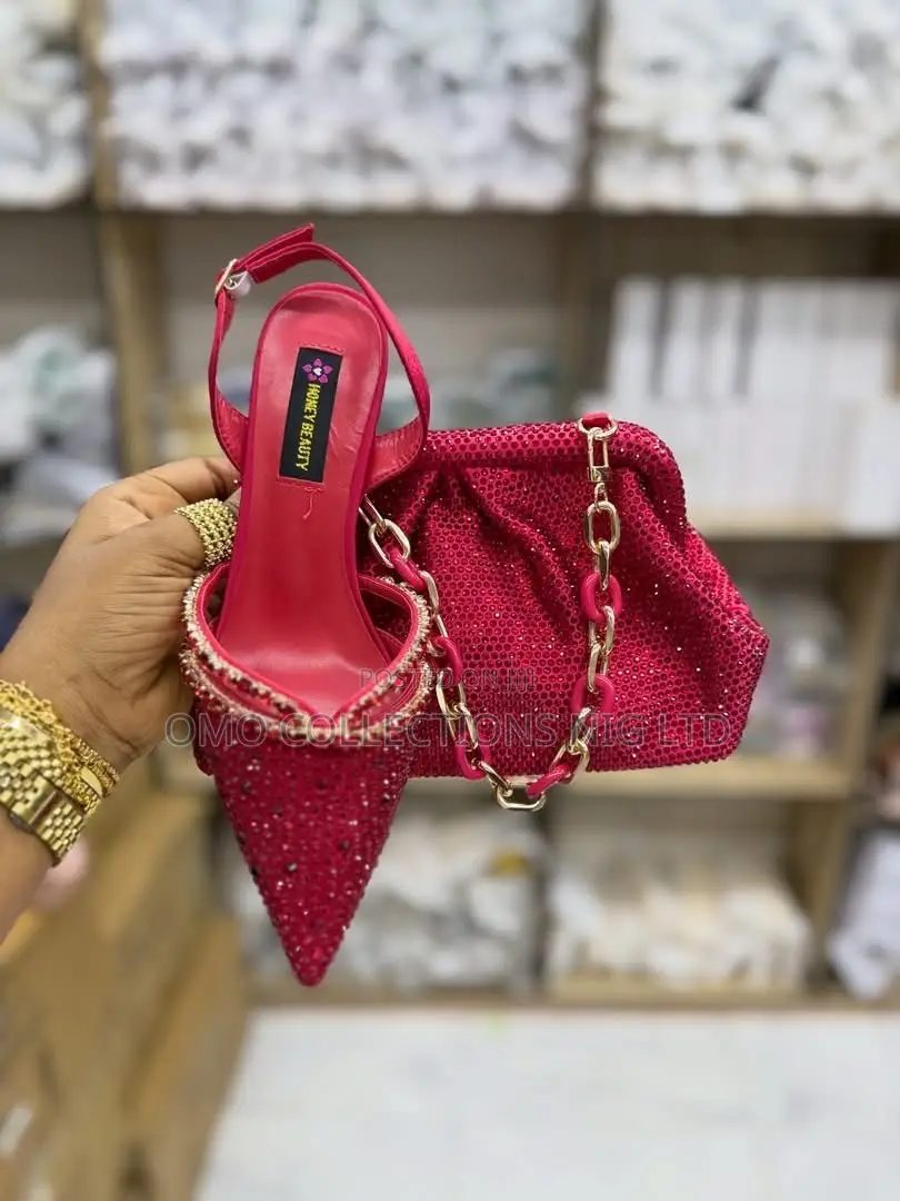 Elegant Bridal Shoes and Matching Evening Purse for Women