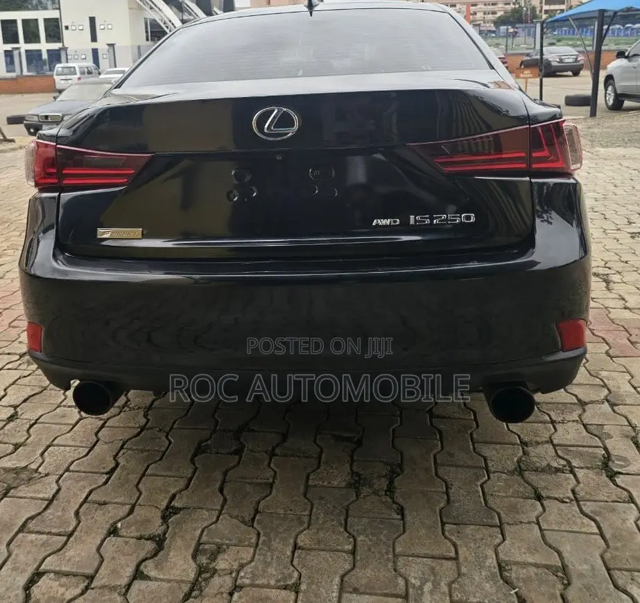 Lexus IS 250 2014 Black