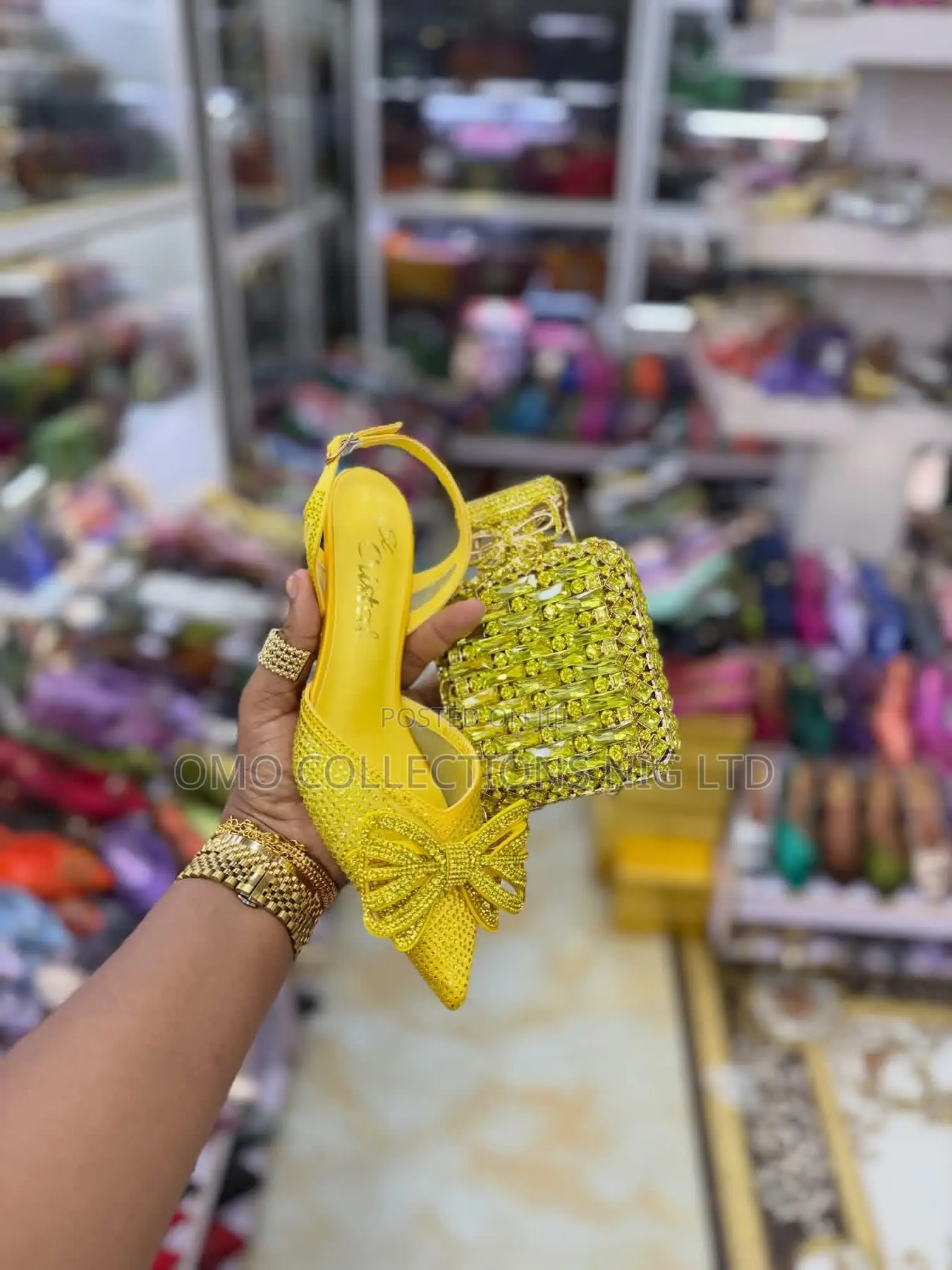 Exclusive Luxury Yellow Ladies Shoes With Matching Purse