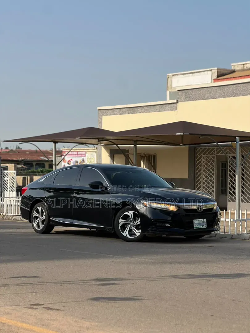 Honda Accord 2018 Black