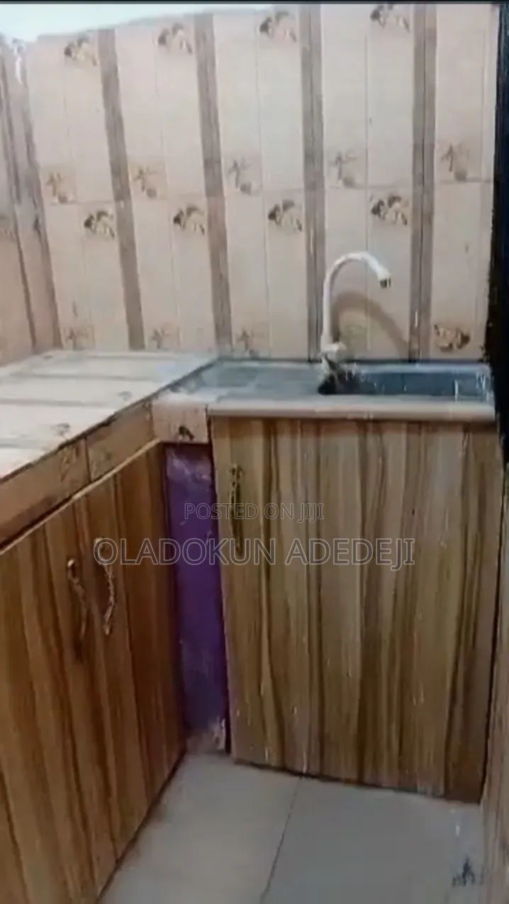 Furnished Mini Flat in Goodlock Ogudu for rent
