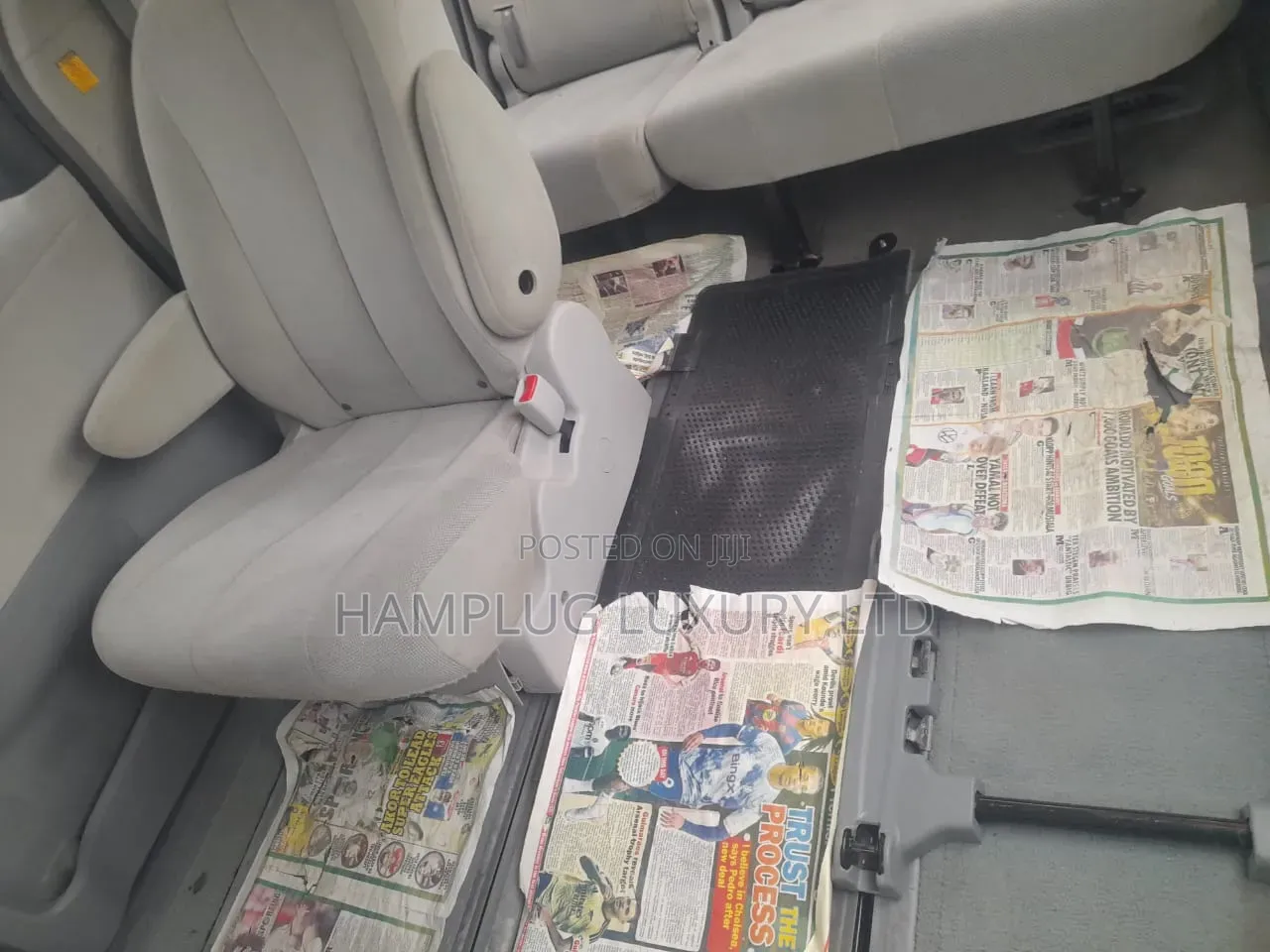 Toyota Sienna 2014 Red