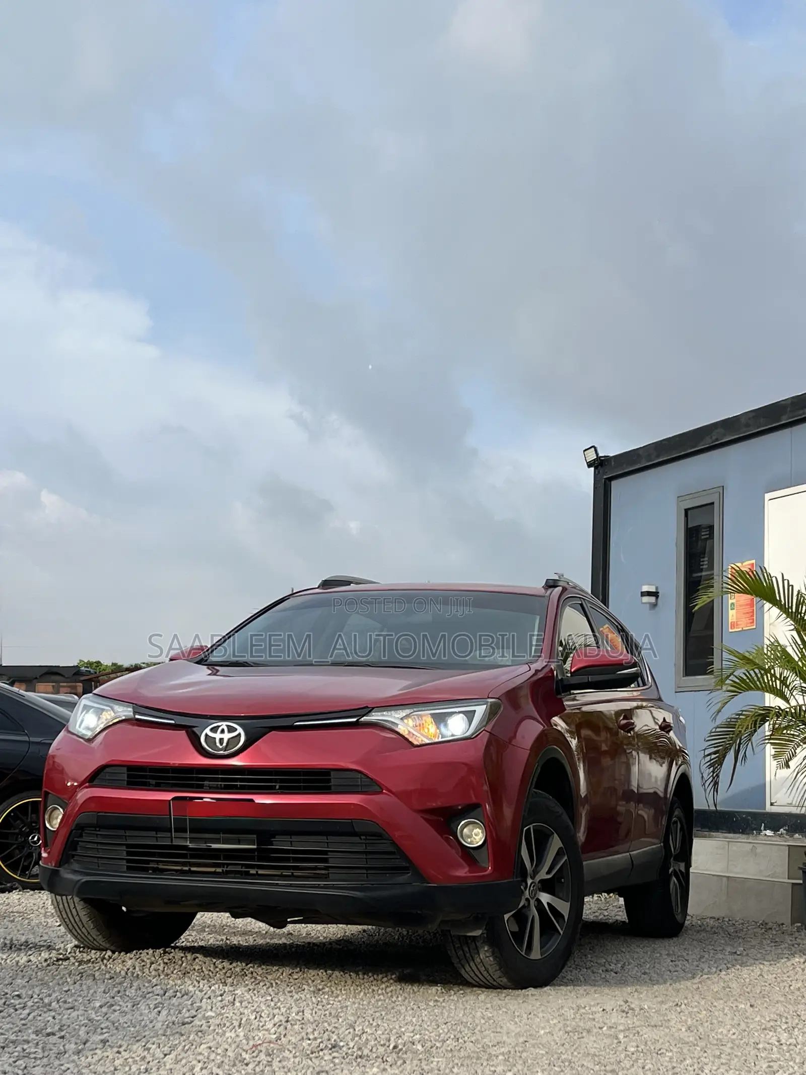 Toyota RAV4 2016 Red