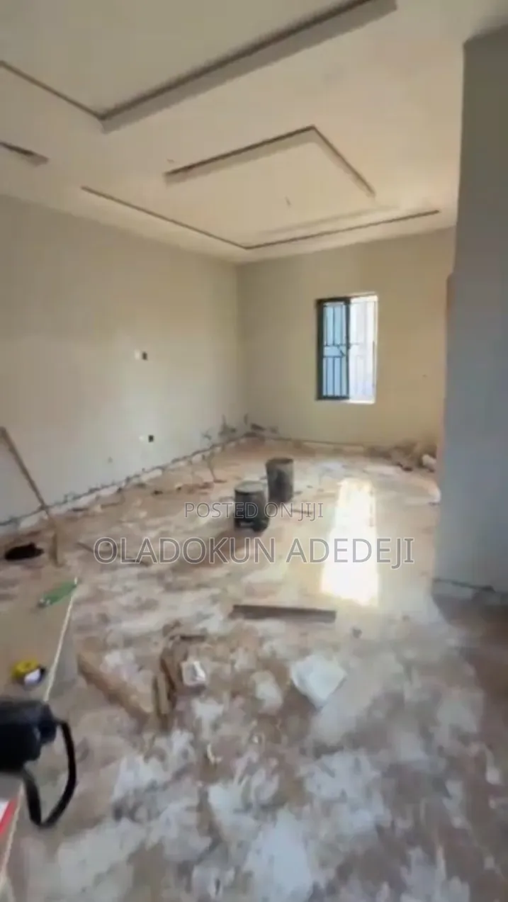 Furnished 2bdrm Block of Flats in Newly Garage, Bariga / Shomolu