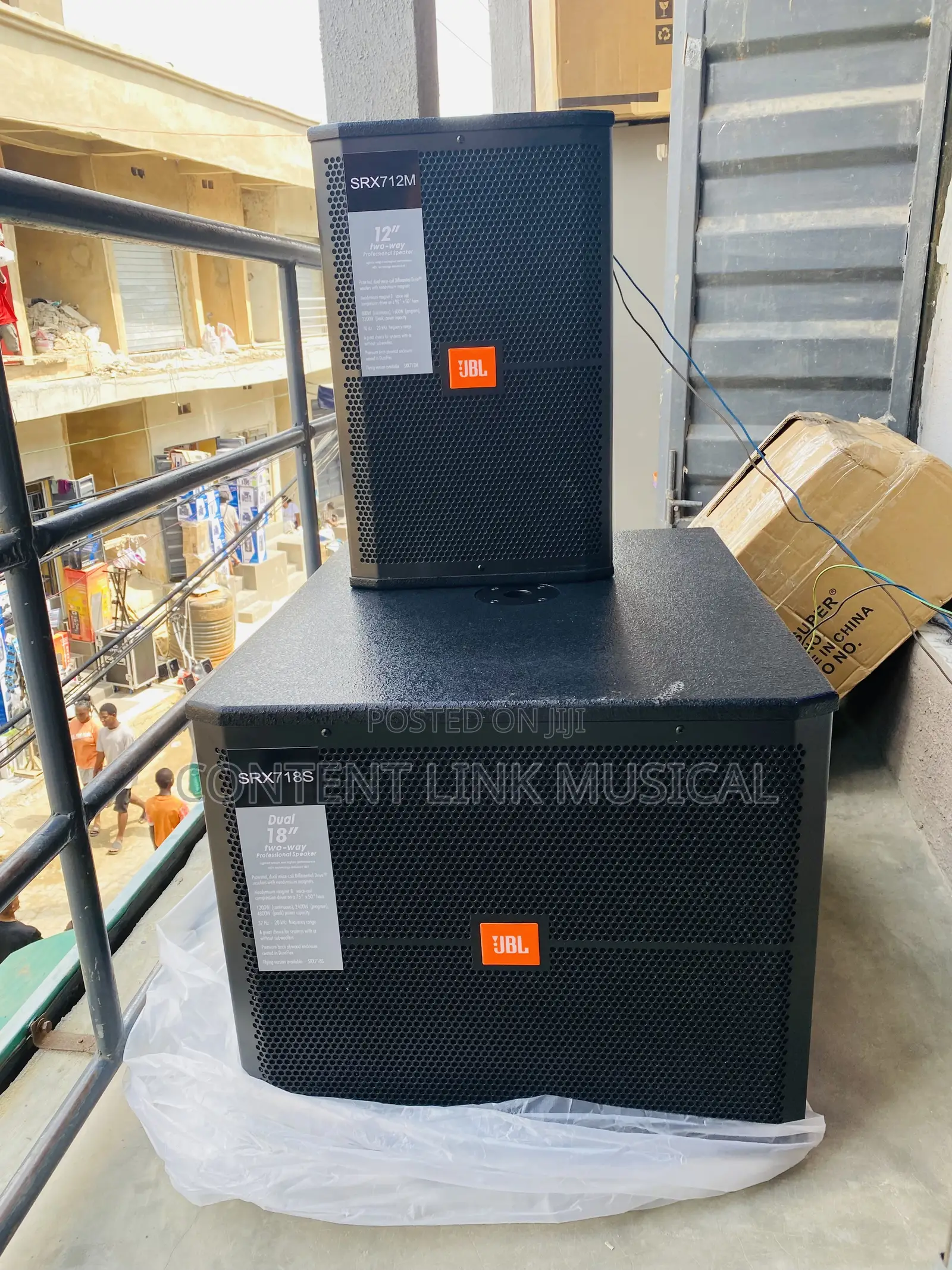JBL Floor Subwoofer/12inches Hanging Speakers
