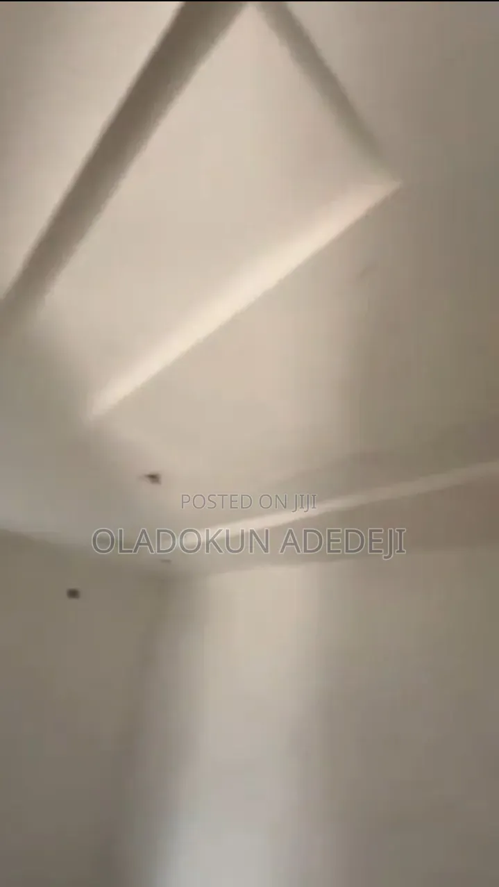 Furnished Mini Flat in Sholuyi, Soluyi for rent