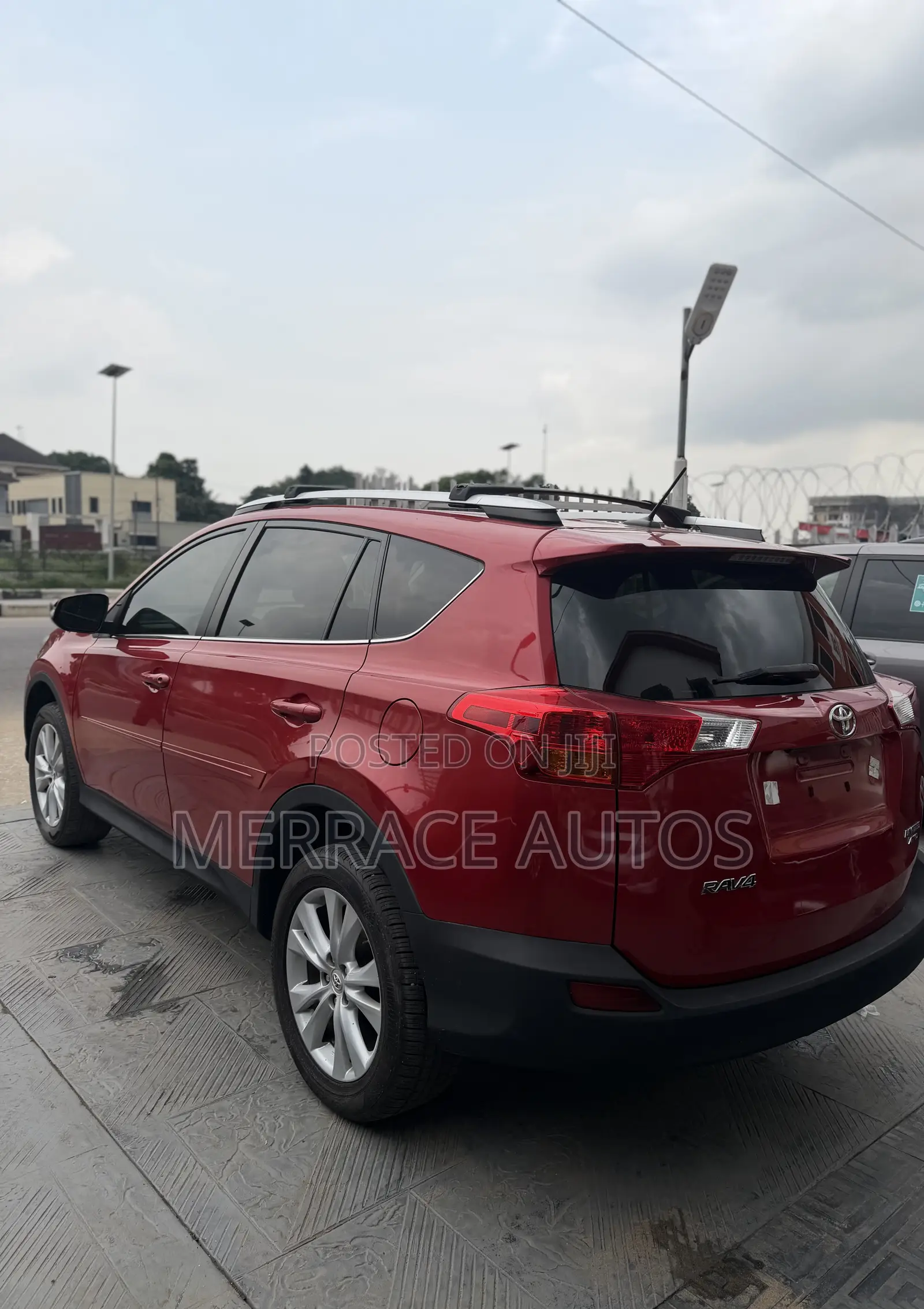 Toyota RAV4 Limited AWD (2.5L 4cyl 6A) 2013 Red