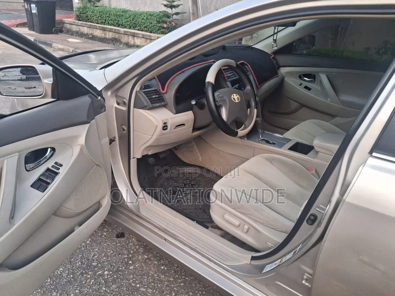 Toyota Camry 2008 Gold