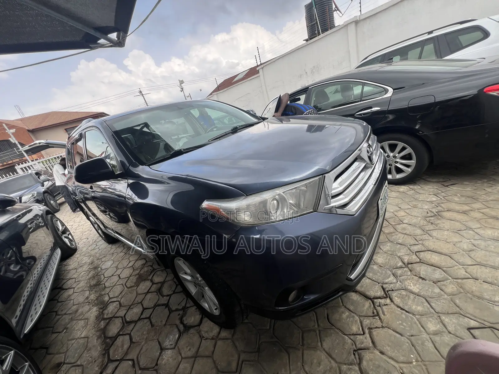 Toyota Highlander Limited 3.5l 4WD 2013 Blue