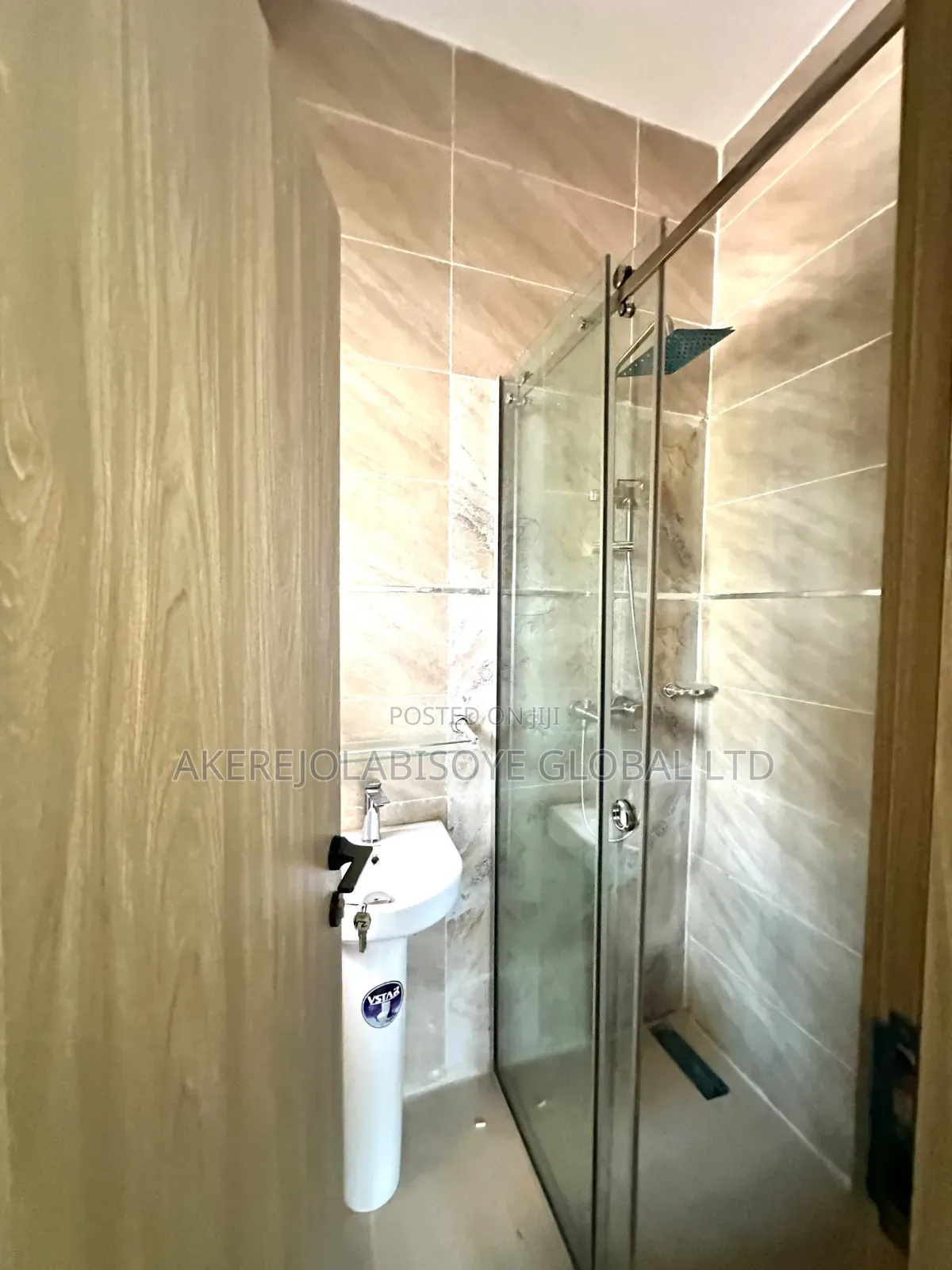 2bdrm Apartment in Guzape Abuja for rent