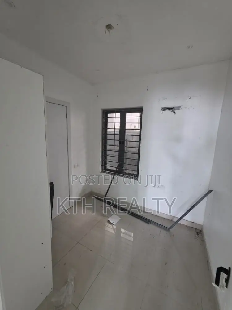 4bdrm Duplex in Ologolo for rent