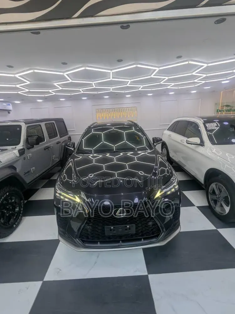 Lexus NX 2022 Black