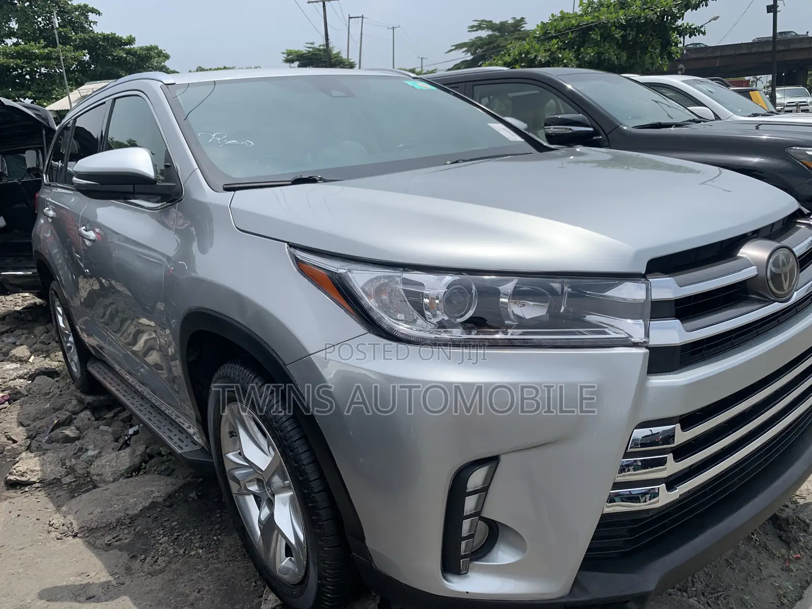 Toyota Highlander Limited 4x4 V6 (3.5L 6cyl 8A) 2017 Silver