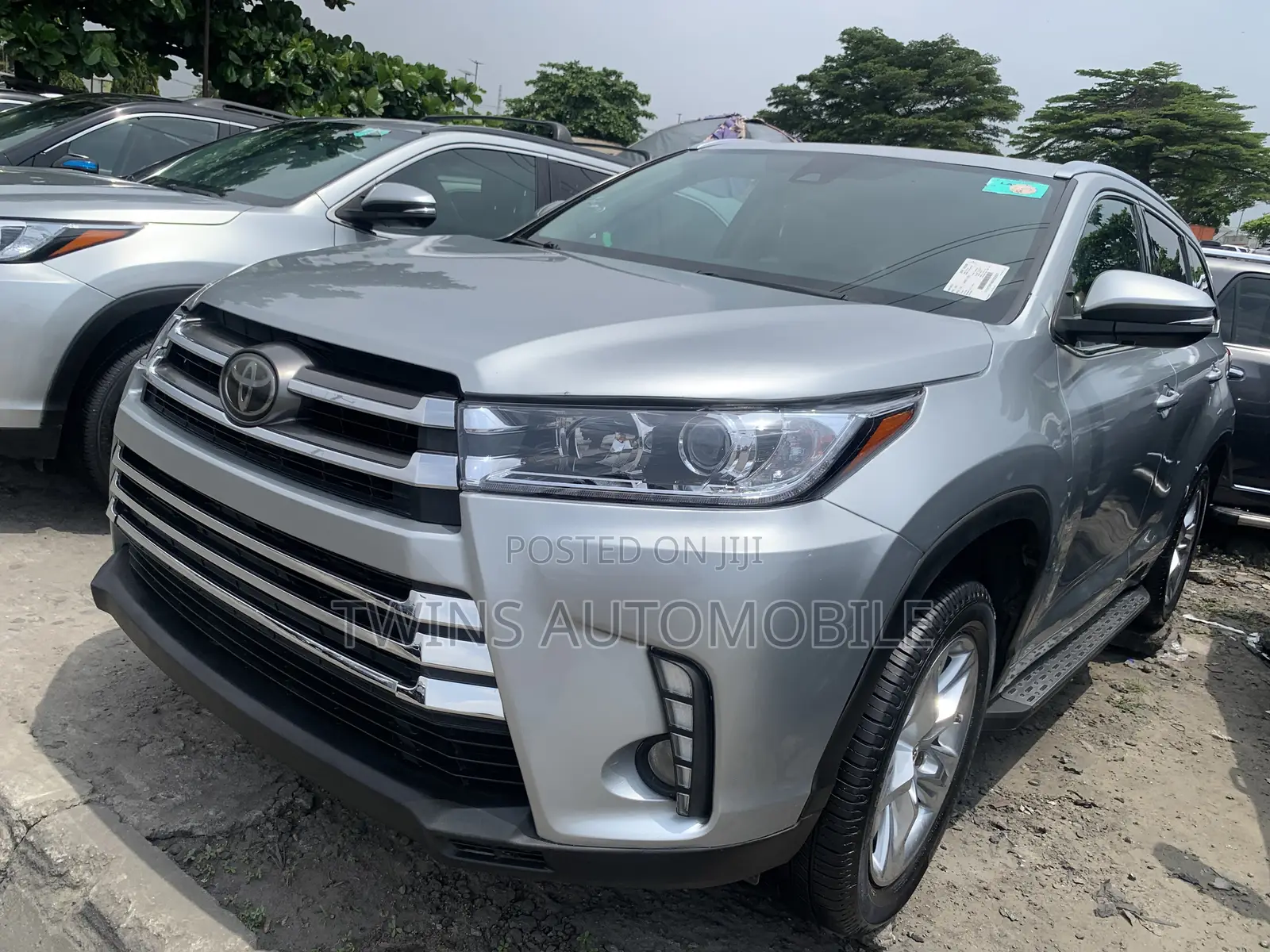 Toyota Highlander Limited 4x4 V6 (3.5L 6cyl 8A) 2017 Silver