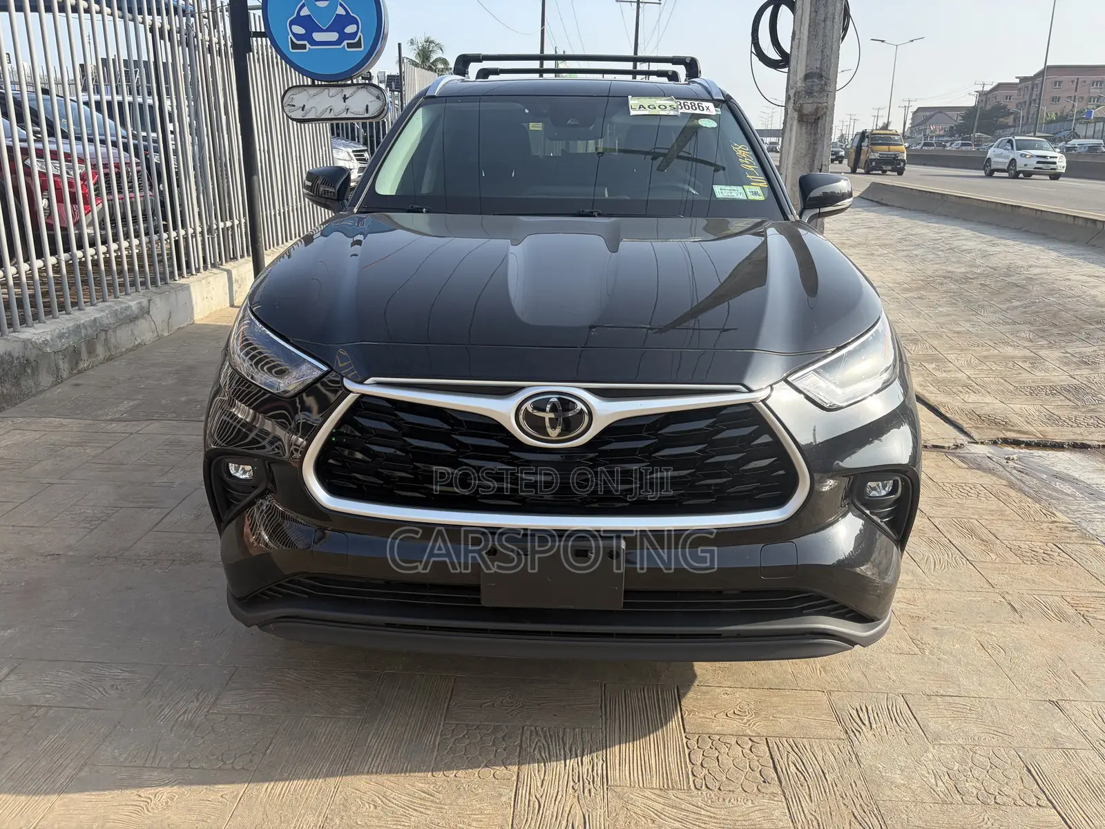 Toyota Highlander XLE 2021 Black