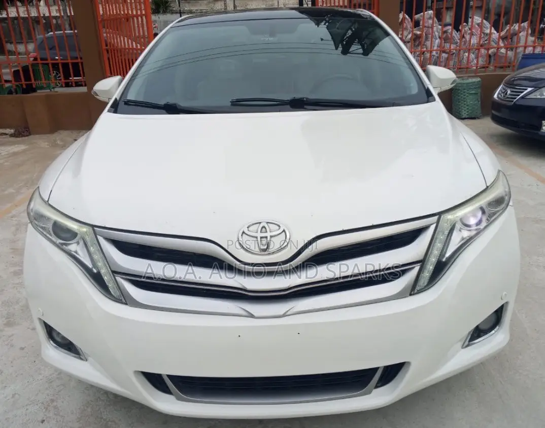 Toyota Venza 2015 White