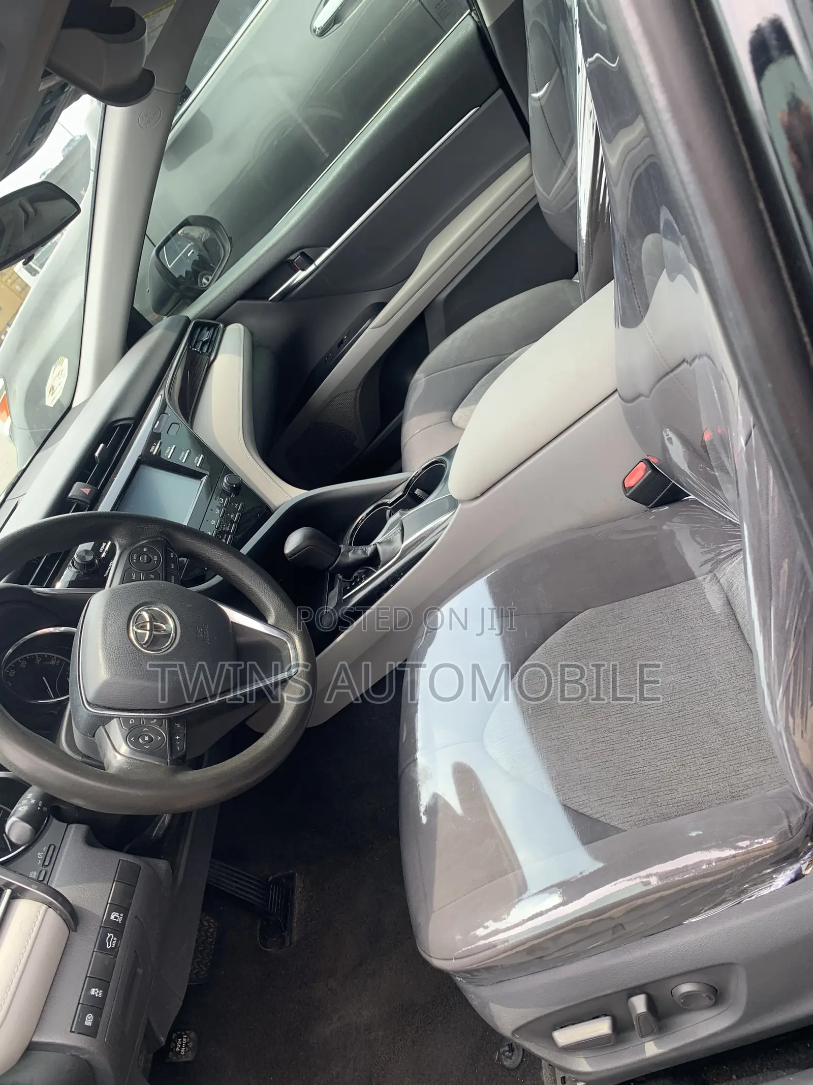 Toyota Camry LE (2.5L 4cyl 8A) 2019 Black