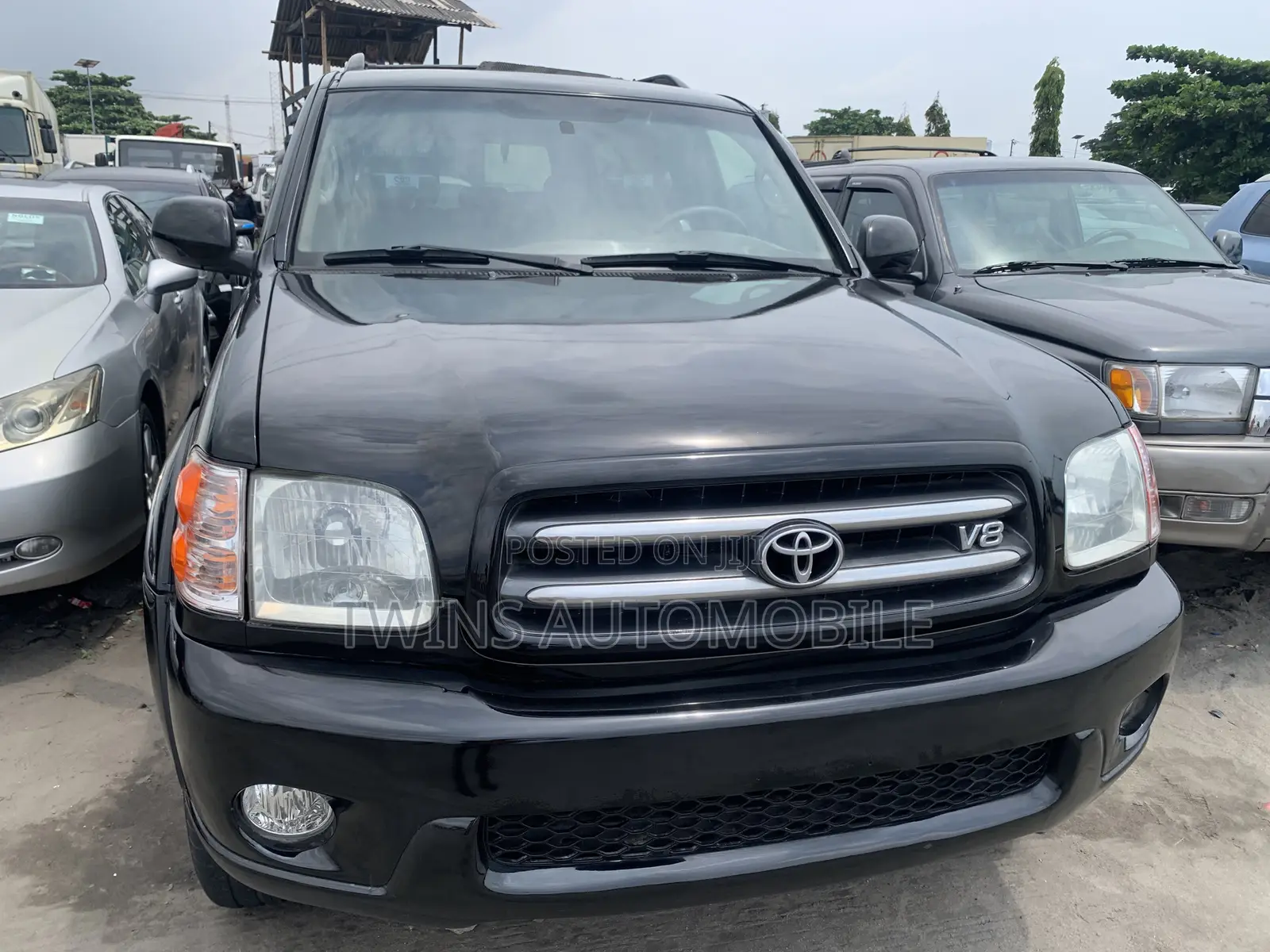 Toyota Sequoia Limited 4dr SUV 4WD (4.7L 8cyl 4A) 2004 Black