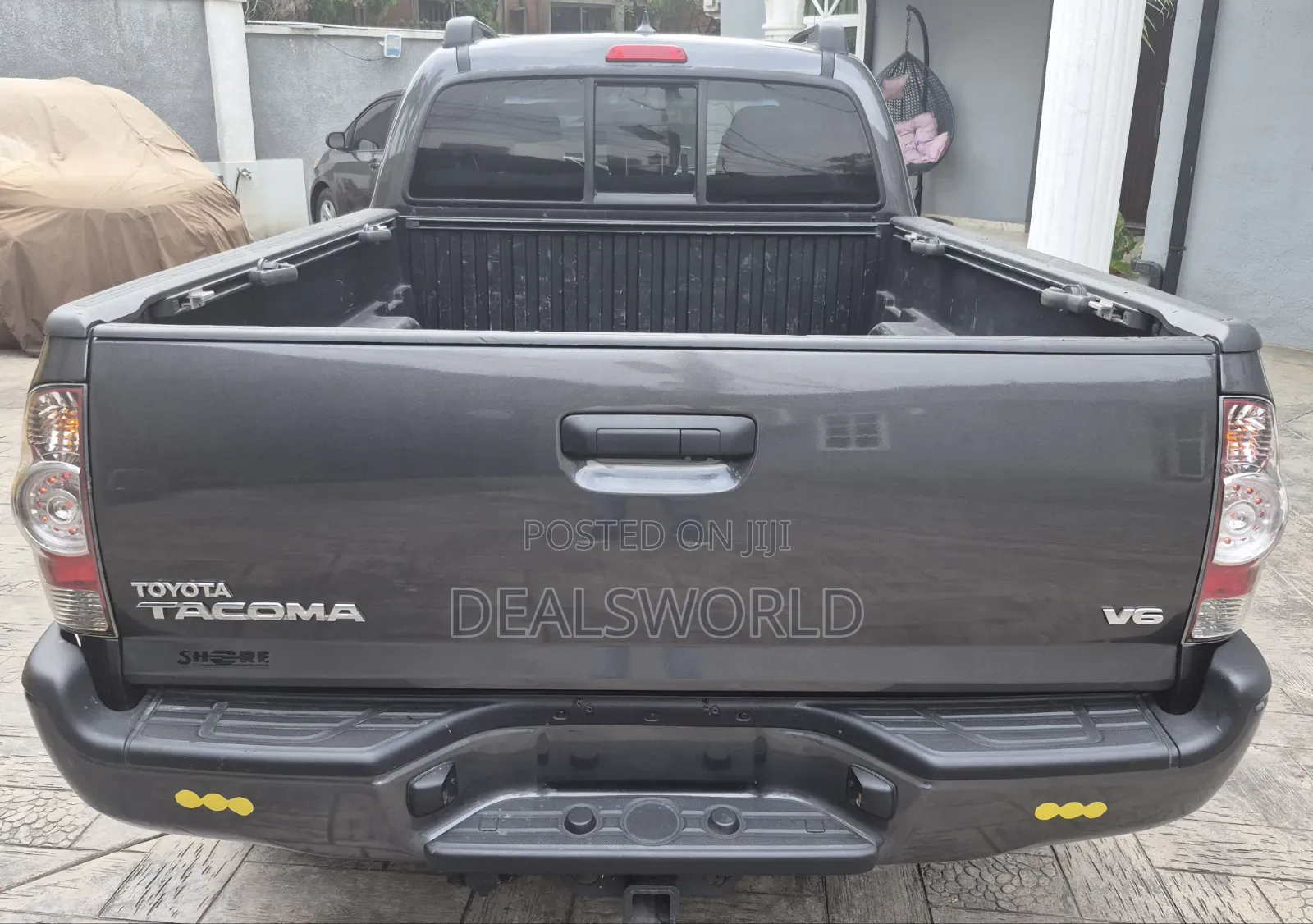 Toyota Tacoma TRD PRO V6 4dr Double Cab 4WD 5.0 ft. SB (4.0L 6cyl 5A)