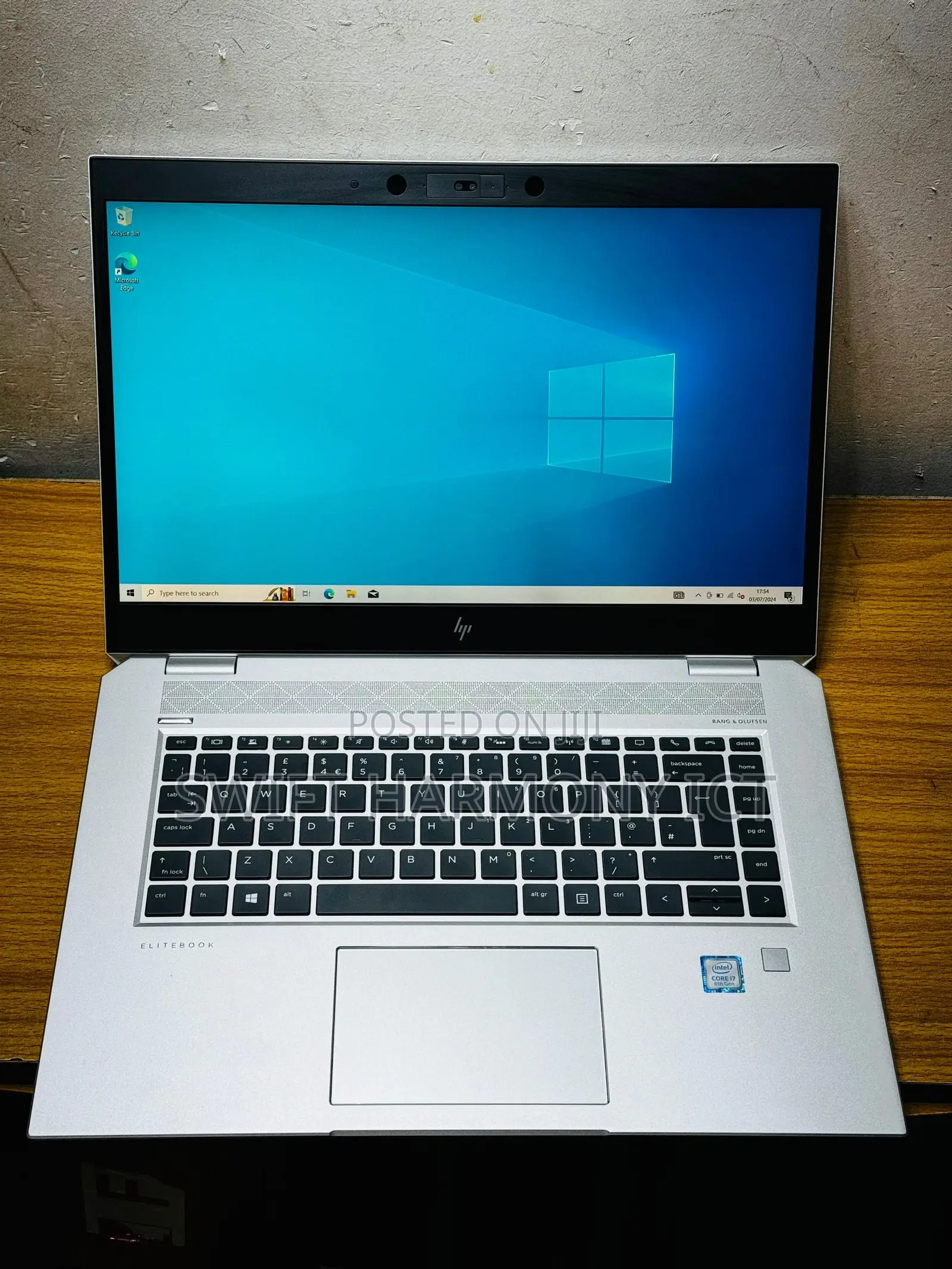 Laptop HP EliteBook 1050 G1 32GB Intel Core i7 SSD 512GB