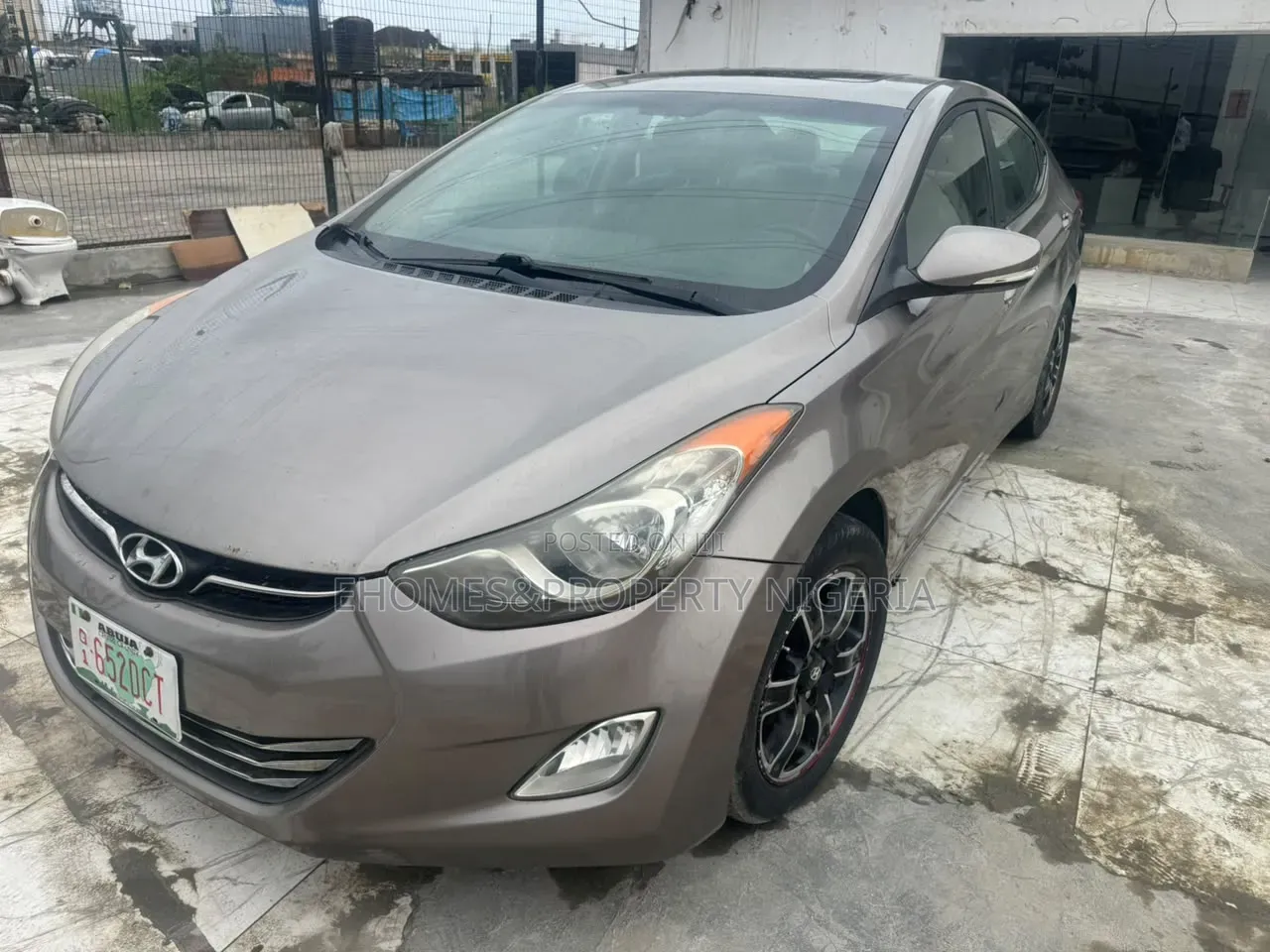 Hyundai Elantra Limited 2012 Brown