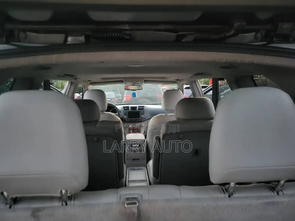 Toyota Highlander 2010 Gray
