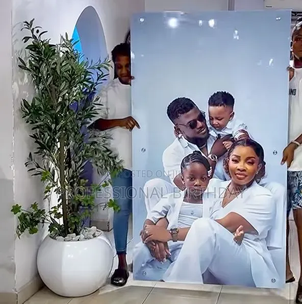 Picture Enlargement Gift, Lagos. Black Friday Deal