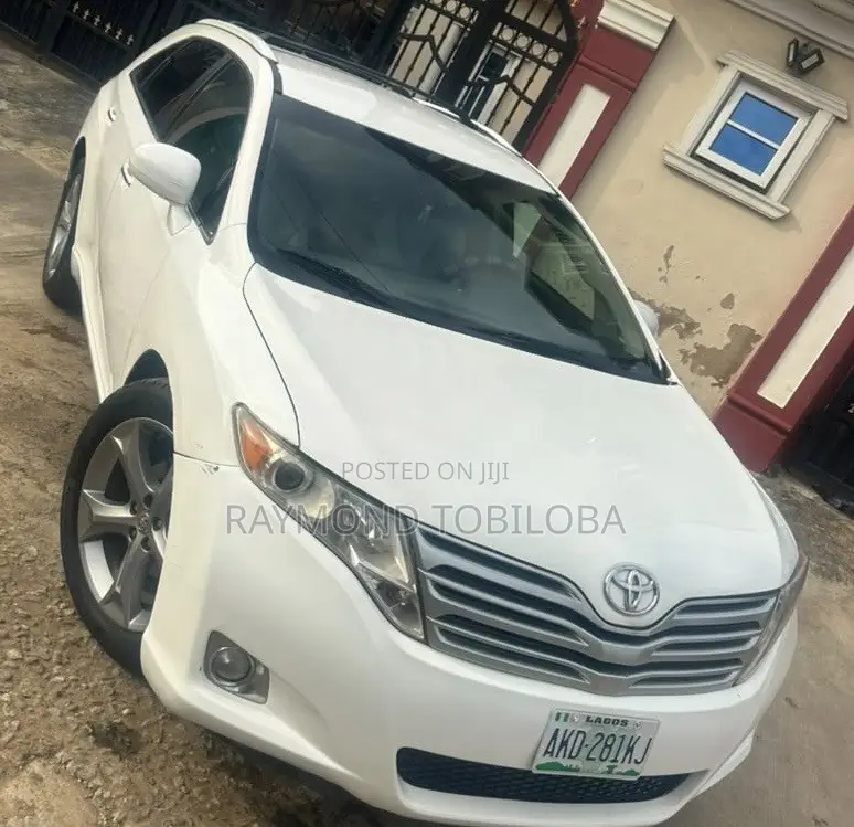 Toyota Venza 2012 White