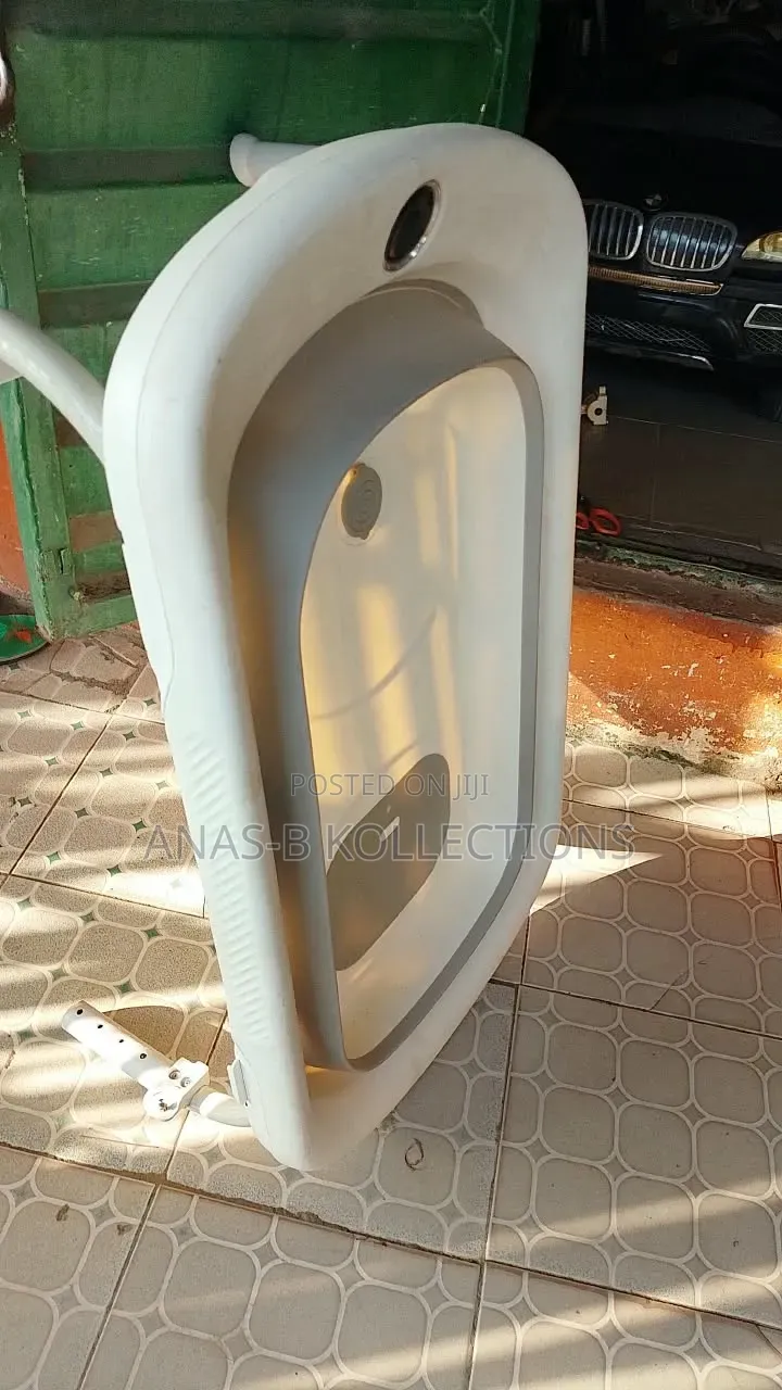 Foldable Bathtub